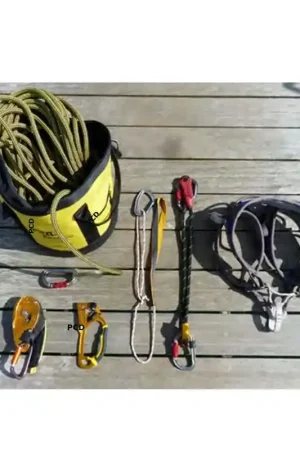 Meilleure Vente Pack Ascension Navigateur Petzl Baudrier CORAX Taille M-XL + Accessoires